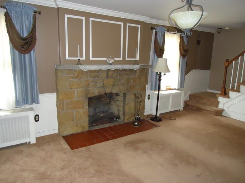 359 Thornwood Dr, Canonsburg, PA 15317
