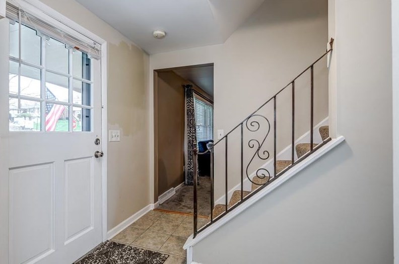 3207 Laurel Dr, Glenshaw, PA 15116