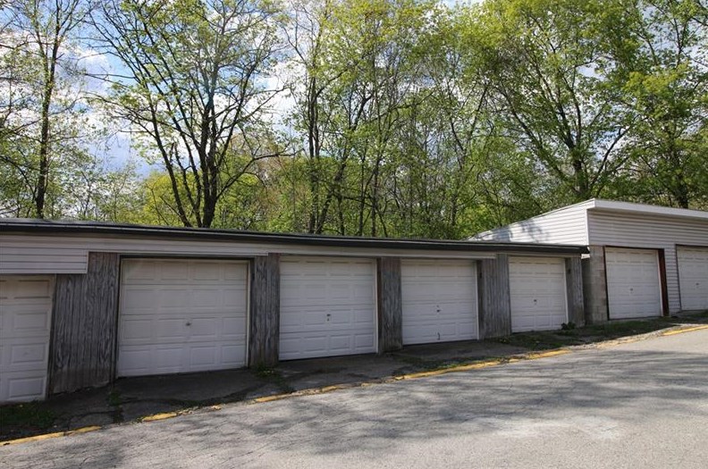 603 7th St, Trafford, PA 15085