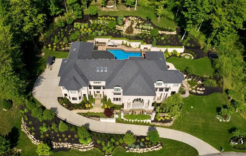 552 Macleod Dr, Gibsonia, PA 15044