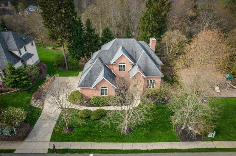 338 Ivy Dr, Gibsonia, PA 15044