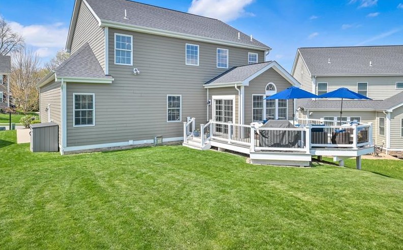 113 Granite Ridge Cir, Seven Fields, PA 16046-2038