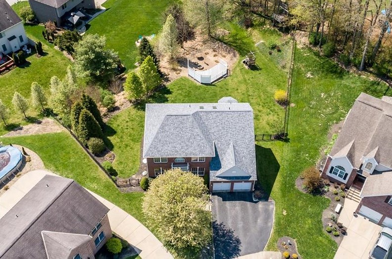 109 Cornerstone Ct, Venetia, PA 15367-2325