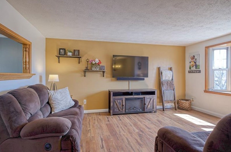 3105 Countryside Dr, Allison Park, PA 15101