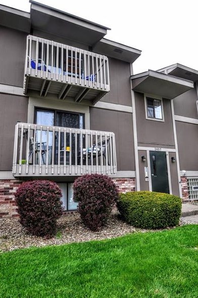 2457 Brook Ledge Rd #33a South, Bridgeville, PA 15017