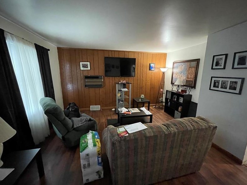 219 Maple Dr, Monroeville, PA 15146-4598