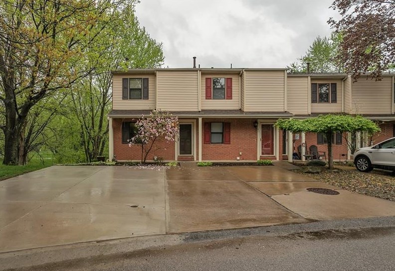 209 Brookside Ln, Seven Fields, PA 16046-7907