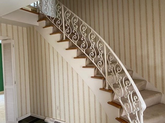 8 Clover Ln, Oliphant Furnace PA  15401-3906 exterior