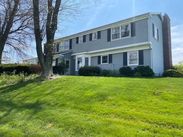 8 Clover Ln, Oliphant Furnace, PA 15401-3906