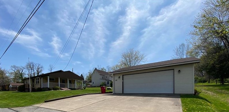 457 Schultz Ave, Latrobe, PA 15650