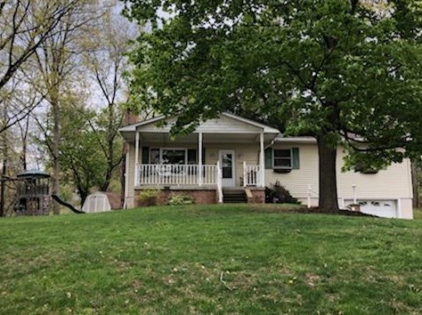 2642 Woodland Rd, Ambridge, PA 15003