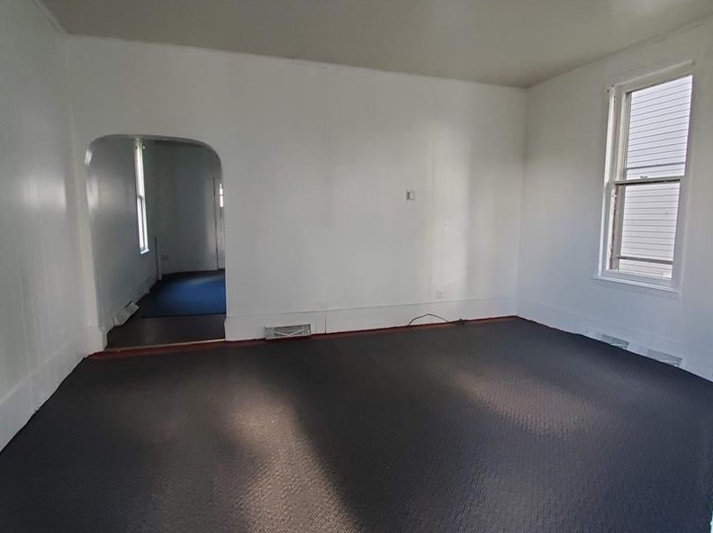 607 S Ray St, New Castle, PA 16101