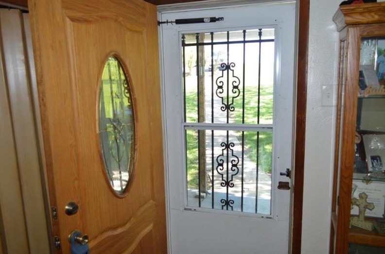203 Ridge Rd, Rea, PA 15312-2124