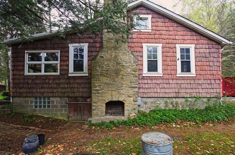 2473 Pleuchel Rd, Sewickley, PA 15143