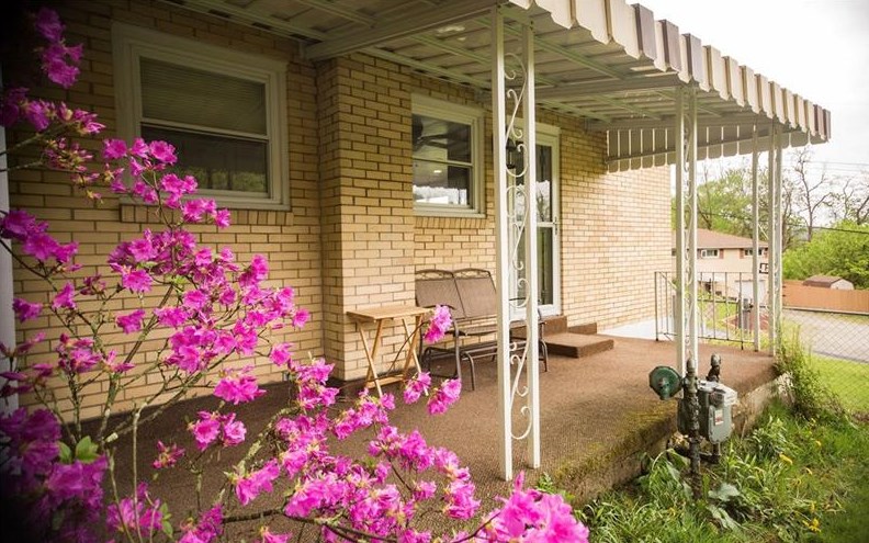 3532 Bevan Rd, North Versailles PA  15137-2306 exterior