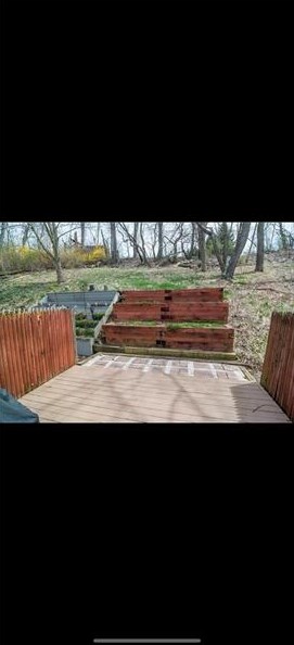 206 Rampart Blvd, New Kensington, PA 15068-9350