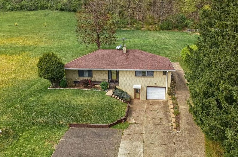 949 Hulton Rd, Verona, PA 15147