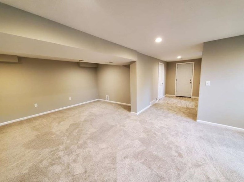 224 Blackwood Dr, Greensburg PA  15601-5920 exterior