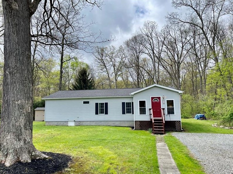 508 Pebble Ln, Ligonier, PA 15658