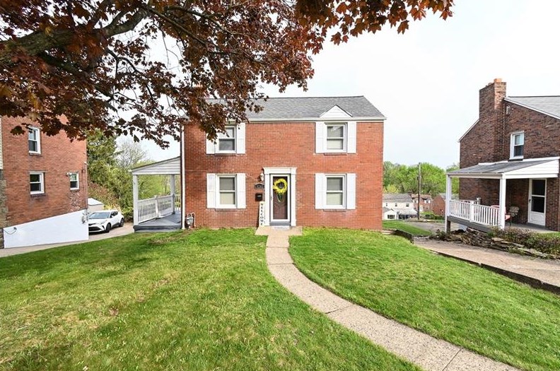 5241 Greenridge Rd, Pittsburgh PA  15236-1170 exterior