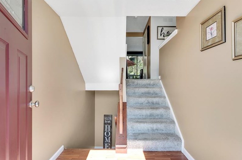 1014 Ryeland Ct South, Bridgeville, PA 15017