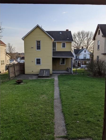 1128 Arch St, Washington, PA 15301-1930