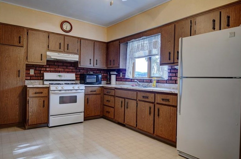 449 A St, Monroeville, PA 15146