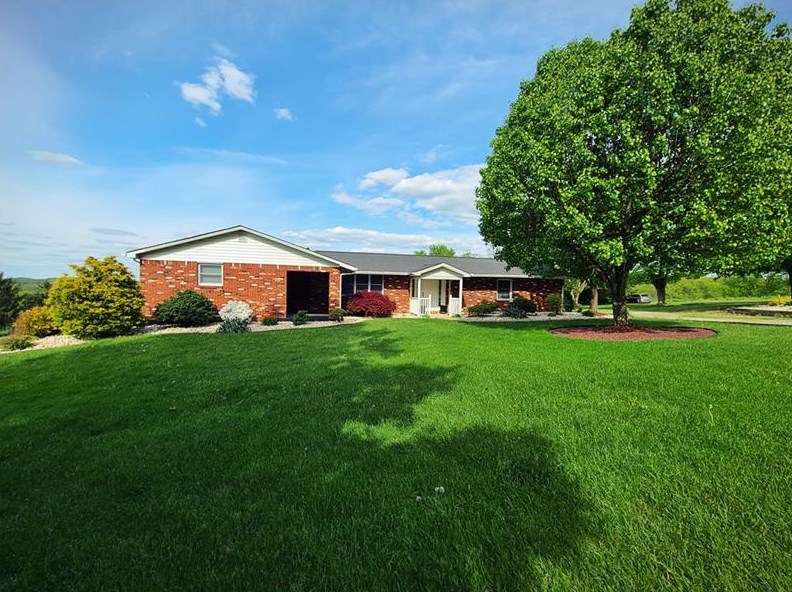 368 Pittsburgh Pike, Ruffs Dale, PA 15679