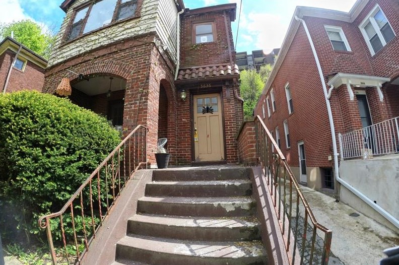 5636 Beacon St #2, Pittsburgh, PA 15217