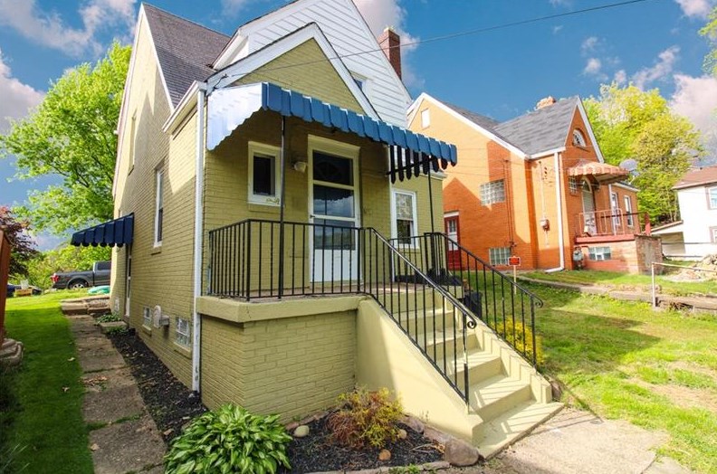 513 Ridge Rd, Ambridge, PA 15003