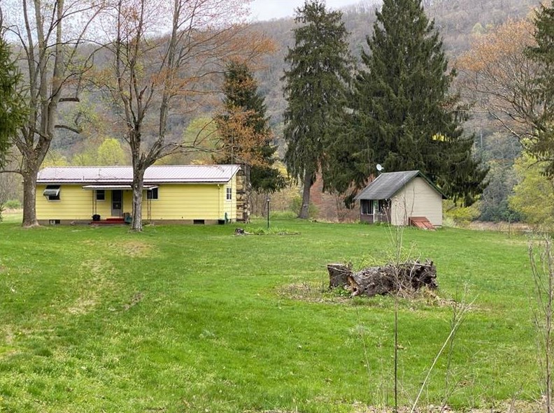 348 Hooks Station Rd, Templeton, PA 16259