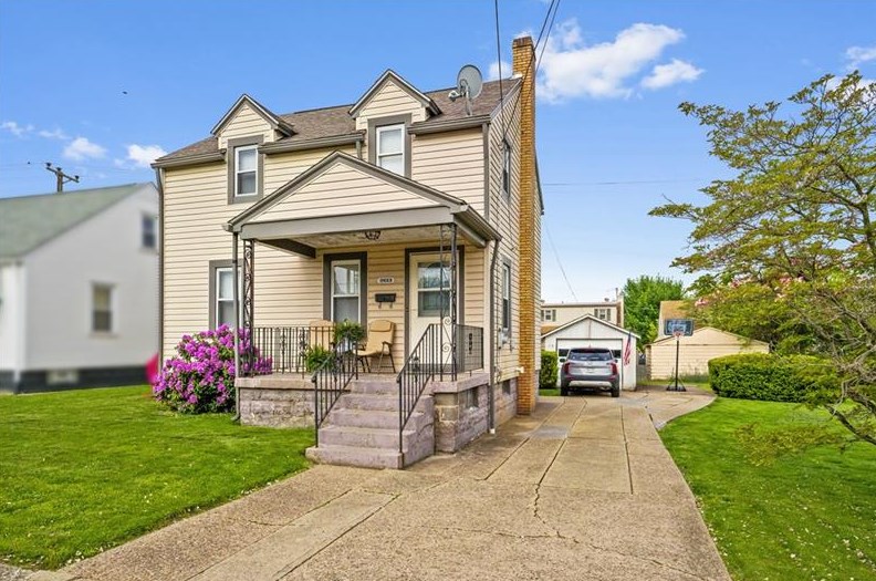 2613 Sunset Ave, Ambridge, PA 15003
