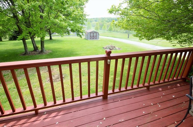 232 Wises Grove Rd, New Brighton, PA 15066