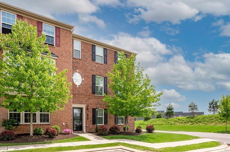 1800 Rutgers Ln, Sewickley, PA 15143
