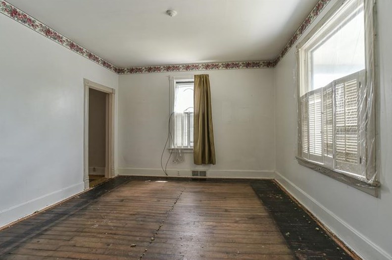 209 Allison St, West Newton, PA 15089