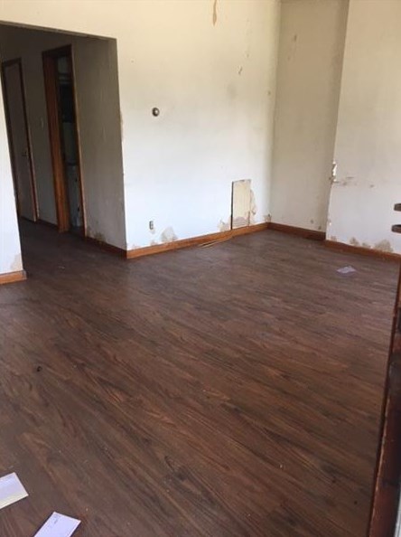 512 Middle Ave, Wall, PA 15148