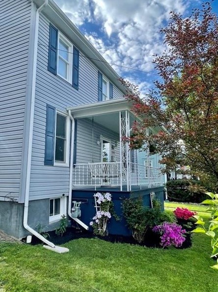 326 Center Ave, Greensburg, PA 15601-1925