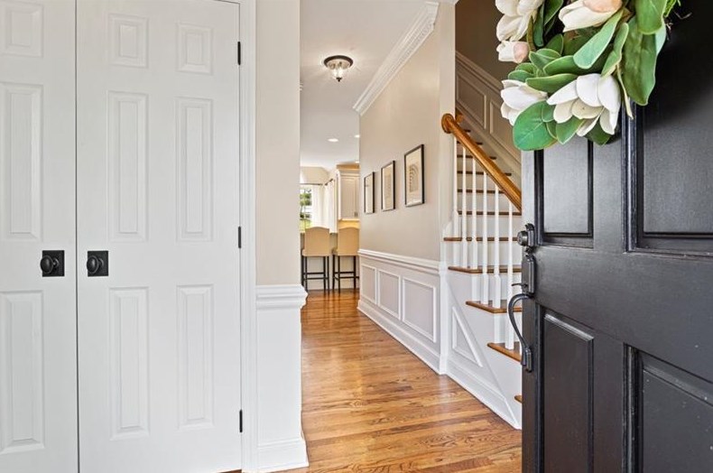 2114 W Grove Dr, Gibsonia, PA 15044