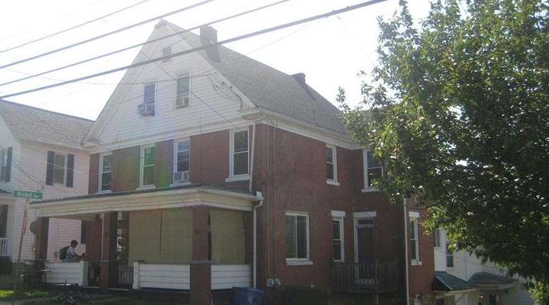317-319 N 2nd St, Jeannette, PA 15644