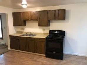 161 5th Ave, Hermitage, PA 16146