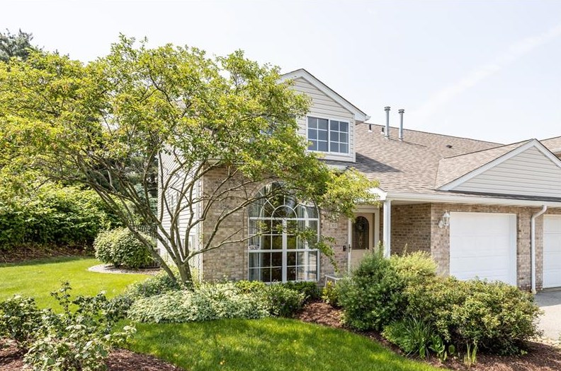 301 Malcolm Ct, Monroeville, PA 15146