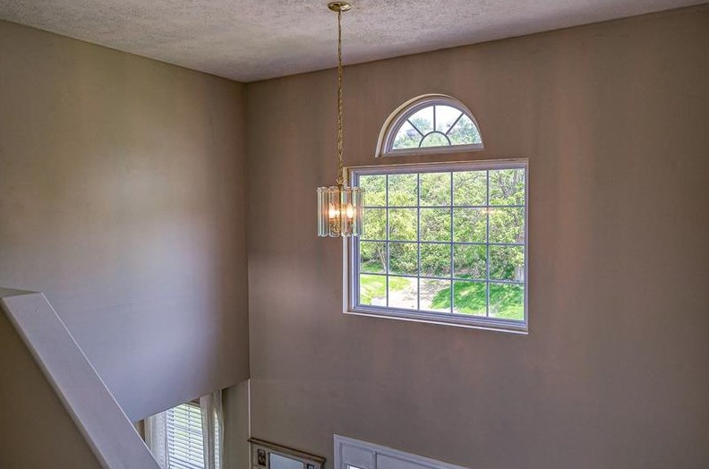 241 Rutherglen Dr South, Noblestown, PA 15071