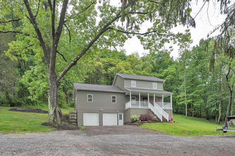 5640 Community Center Dr, Gibsonia, PA 15044