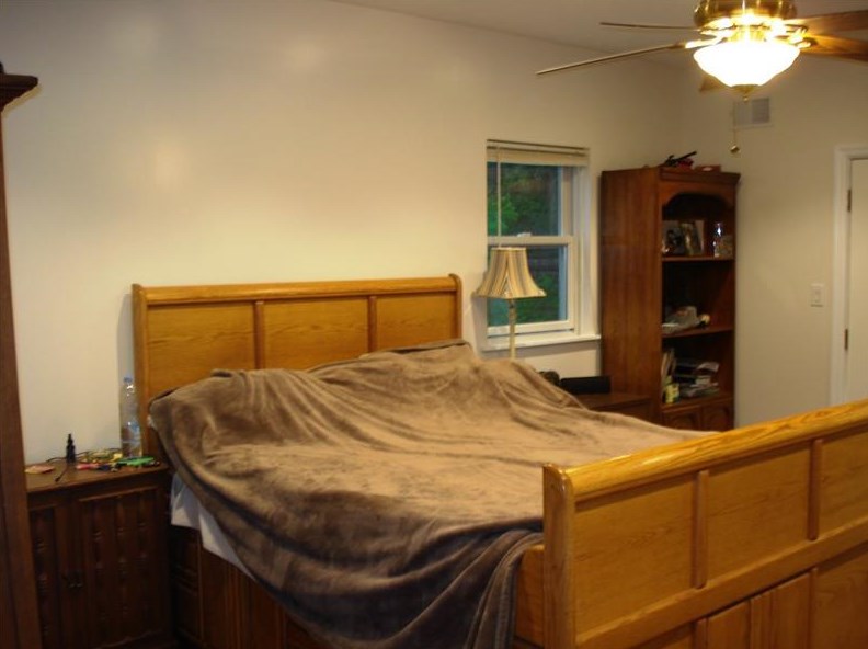 921 Mclaughlin Run Rd, Bridgeville PA  15017-2528 exterior