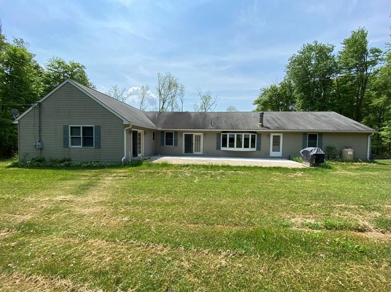 196 Tower Rd, Westford, PA 16134