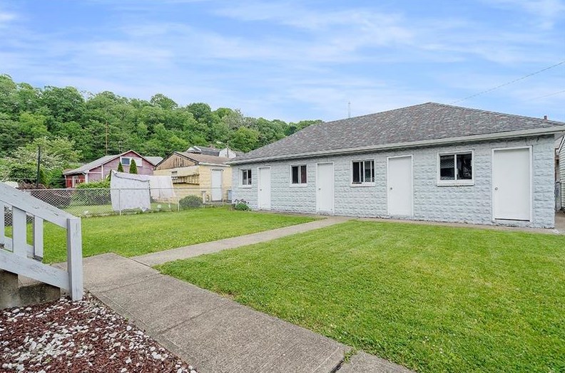 110 7th St, Turtle Creek, PA 15145