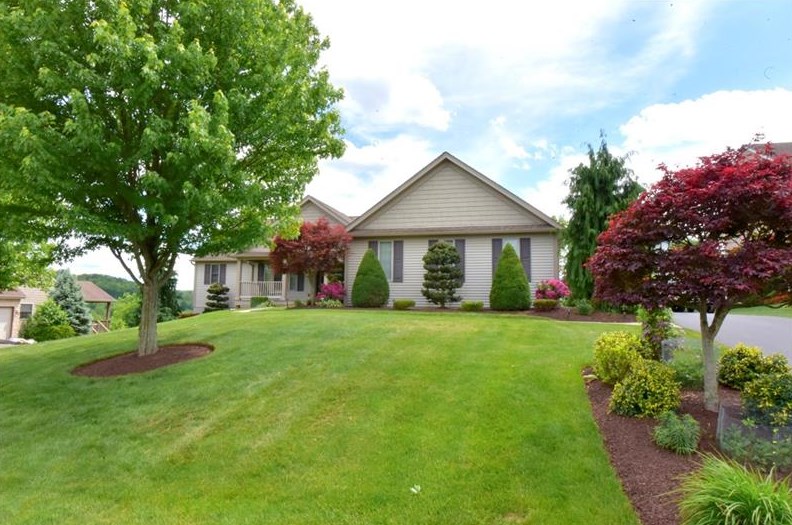 165 Timberline Dr, Washington, PA 15301-8172