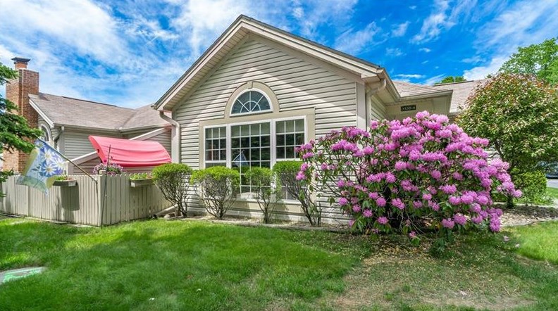 3539 Hunters Woods Blvd #4, New Castle, PA 16105