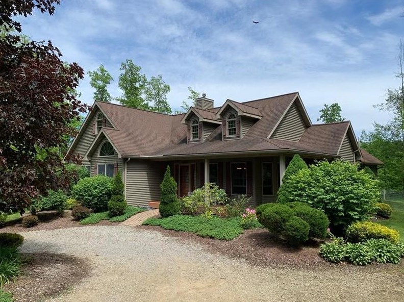 10472 Free Rd, Geneva, PA 16316