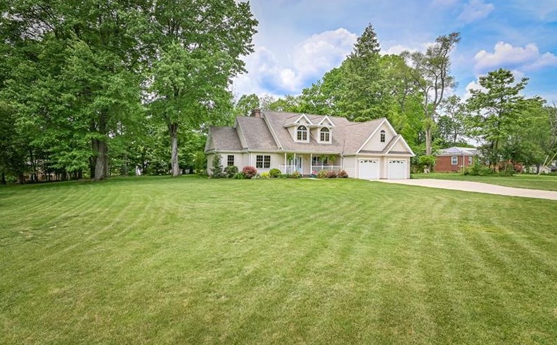 2802 W Bardonner, Gibsonia, PA 15044